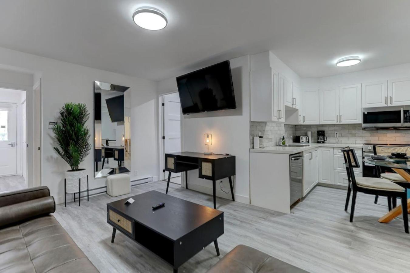 Stylish 3br In Village *